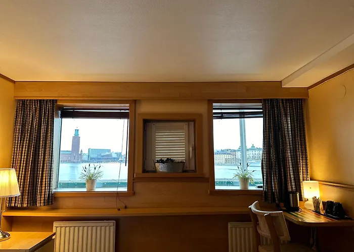 Den Roeda Baten