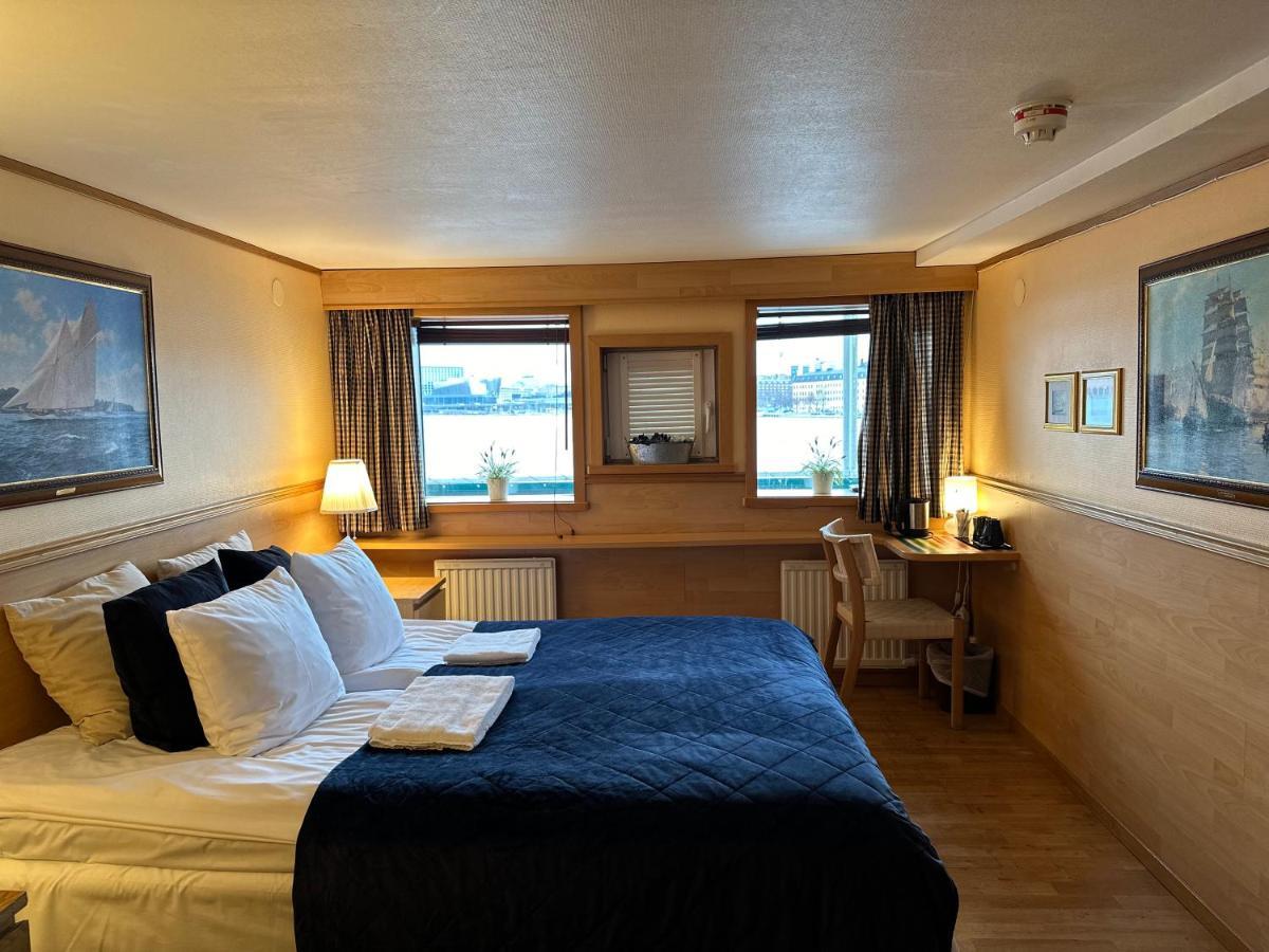 Botel Den Roeda Baten Stoccolma